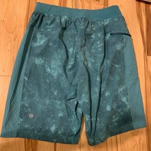 Lululemon Core shorts